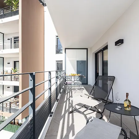 Queen Riviera : Climatisation, Parking, Terrasse * Menton