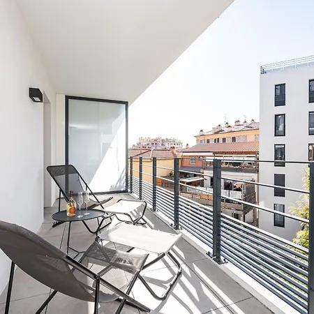 Queen Riviera : Climatisation, Parking, Terrasse Apartman *