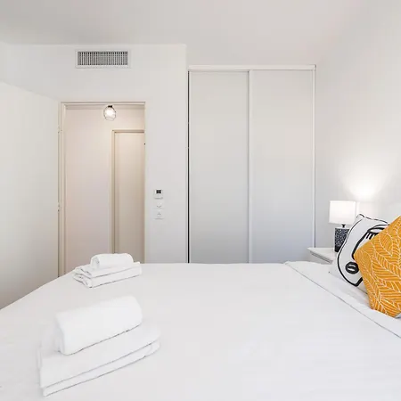 Appartement Queen Riviera : Climatisation, Parking, Terrasse *