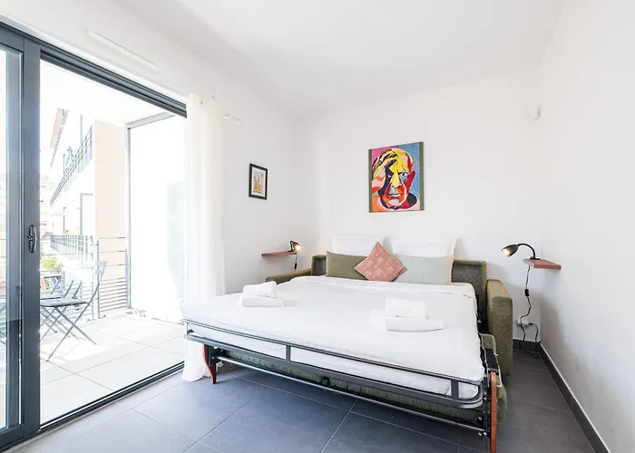 Appartement Queen Riviera : Climatisation, Parking, Terrasse Menton