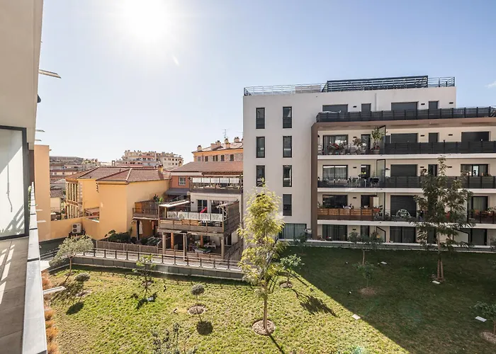 Appartement Queen Riviera : Climatisation, Parking, Terrasse Menton
