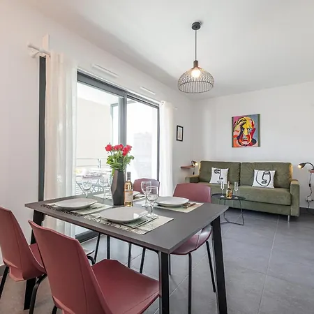Апартаменты Queen Riviera : Climatisation, Parking, Terrasse