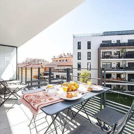 Queen Riviera : Climatisation, Parking, Terrasse *