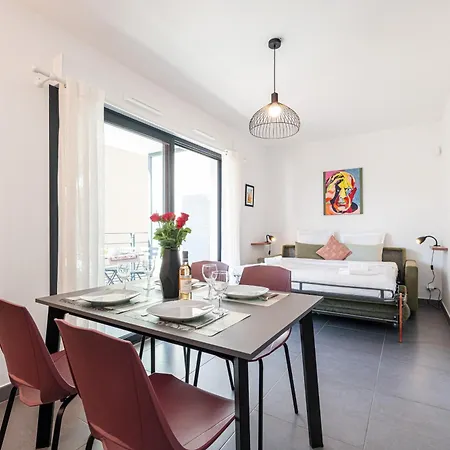 Апартаменты Queen Riviera : Climatisation, Parking, Terrasse