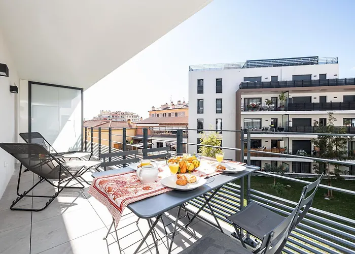 Queen Riviera : Climatisation, Parking, Terrasse *