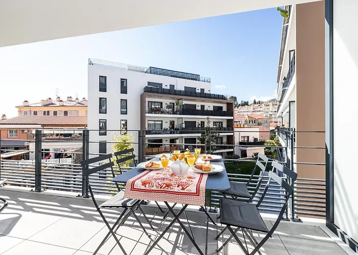 Queen Riviera : Climatisation, Parking, Terrasse * 멍똥